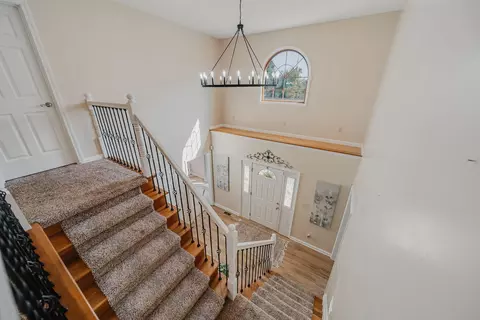 Entry Way - 1720 Marion Edison Rd, Marion, OH 43302 photo 3 of 7