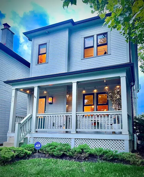 812 Summit St #A, Columbus, OH 43215