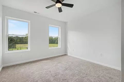 Bedroom - 26295 Jackson Rd, Circleville, OH 43113 photo 5 of 8