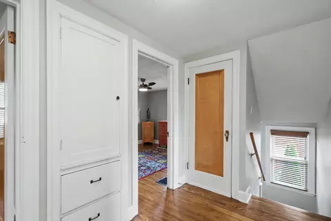 Entry Way - 489 Crescent Rd, Mansfield, OH 44907 photo 5 of 6