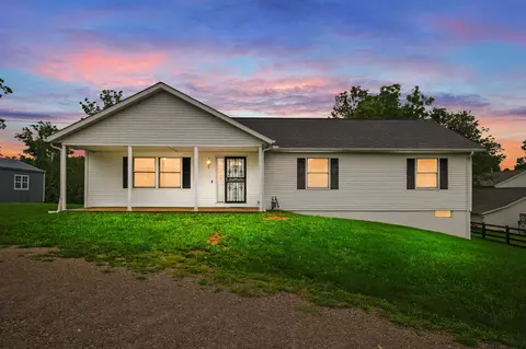 650 Pleasant Grove Rd, Zanesville, OH 43701