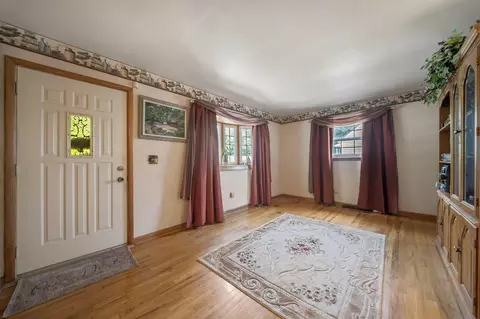 Other - 400 Maple Dr, Columbus, OH 43228 photo 3 of 11