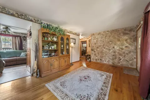 Other - 400 Maple Dr, Columbus, OH 43228 photo 2 of 11