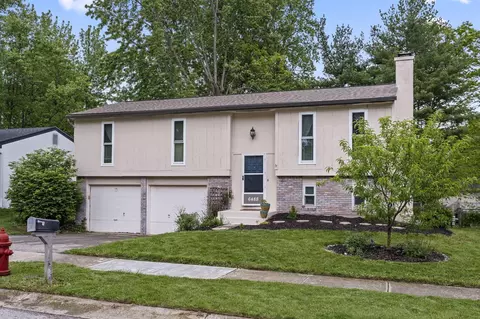 6488 Woodthrush Dr, Westerville, OH 43081