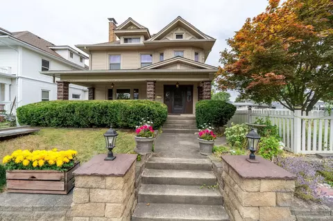 614 Columbus Ave, Washington Court House, OH 43160