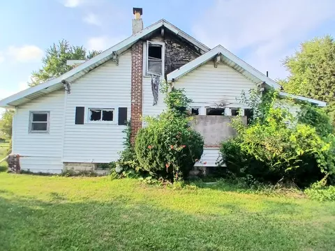 562 Cottage St, Marion, OH 43302 photo 3