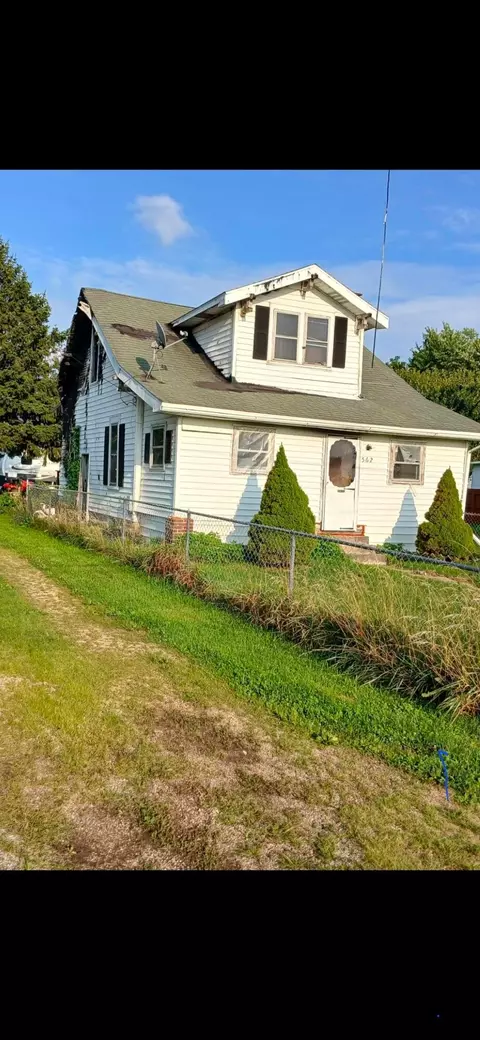 562 Cottage St, Marion, OH 43302 photo 4