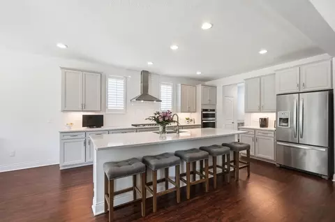 Kitchen - 4503 Ruppert Trl, Powell, OH 43065 photo 3 of 7