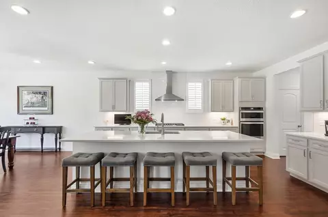 Kitchen - 4503 Ruppert Trl, Powell, OH 43065 photo 2 of 7