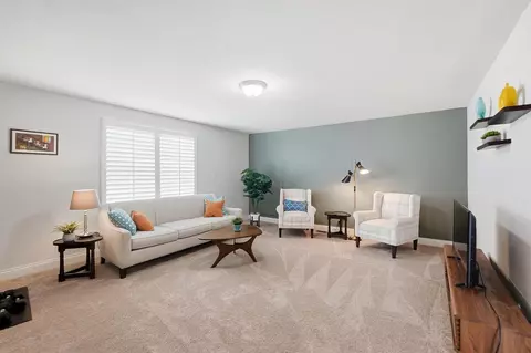 Living - 4503 Ruppert Trl, Powell, OH 43065 photo 2 of 2