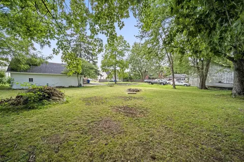 Exterior - 415 E Central Ave, Delaware, OH 43015 photo 17 of 23