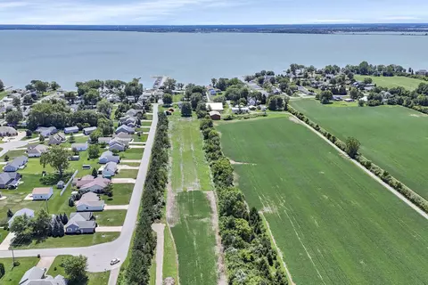 Undisclosed, Marblehead, OH 43440 photo 8