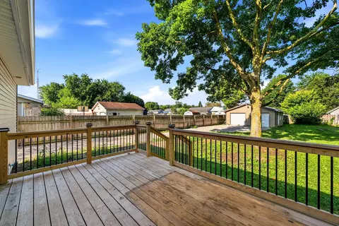 Exterior - 2687 Capaldi Dr, Marion, OH 43302 photo 8 of 9