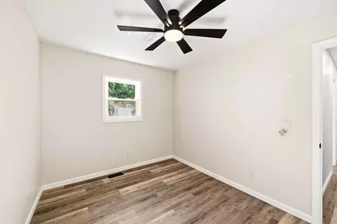 Bedroom - 2687 Capaldi Dr, Marion, OH 43302 photo 13 of 18