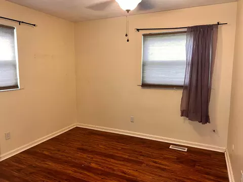 Bedroom - 1223 Albemarle Rd, Springfield, OH 45504 photo 1 of 7