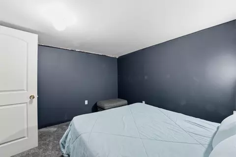 Bedroom - 6525 Devonhill Rd, Columbus, OH 43229 photo 7 of 7