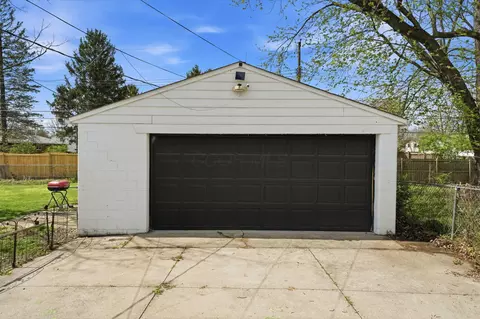 Exterior - 6525 Devonhill Rd, Columbus, OH 43229 photo 8 of 8
