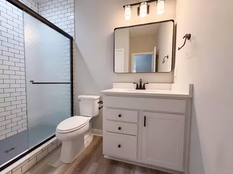Bath - 1601 Cromwill Loop, Delaware, OH 43015 photo 4 of 10
