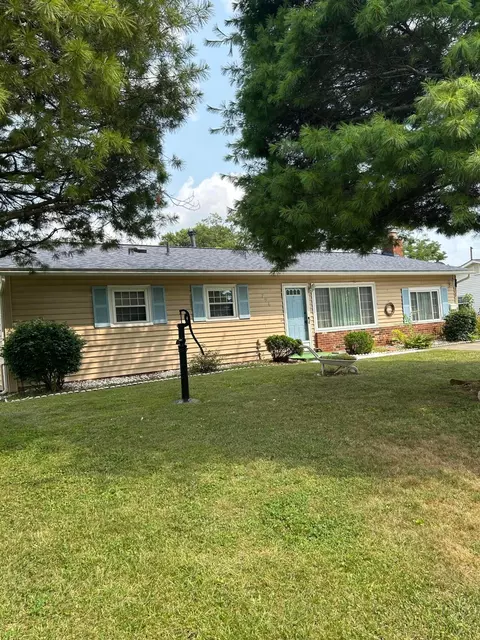796 Gilmore Dr, Reynoldsburg, OH 43068