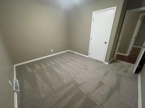 Bedroom - 129 Gale Ct, Circleville, OH 43113 photo 5 of 7