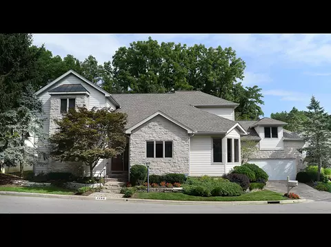3166 Melbury Dr, Columbus, OH 43221