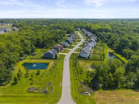 View/Area - 8499 Paddock Trl, Blacklick, OH 43004 photo 5 of 10