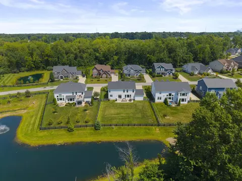 View/Area - 8499 Paddock Trl, Blacklick, OH 43004 photo 6 of 6
