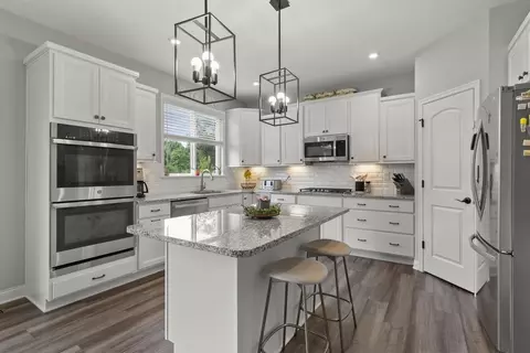Kitchen - 8499 Paddock Trl, Blacklick, OH 43004 photo 1 of 5