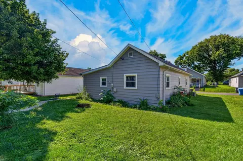 Exterior - 744 3rd St, Logan, OH 43138 photo 6 of 8