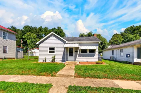 Exterior - 744 3rd St, Logan, OH 43138 photo 7 of 10