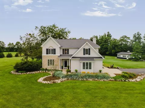 9484 Fontanelle Rd, Ostrander, OH 43061