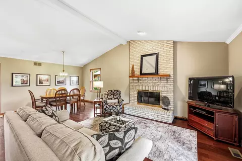 3219 W Case Rd, Dublin, OH 43017