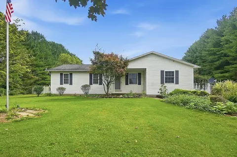 11558 Parkview Dr SW, Stoutsville, OH 43154