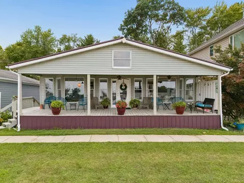 12580 W Bank Dr NE, Millersport, OH 43046
