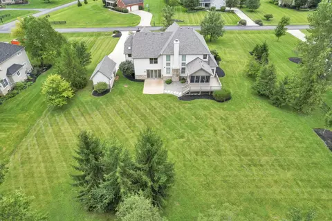 View/Area - 2370 Dauer Ct, Powell, OH 43065 photo 3 of 5