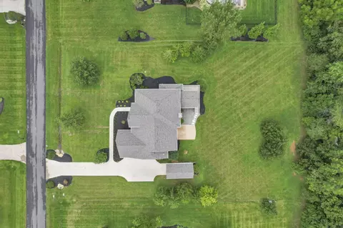 View/Area - 2370 Dauer Ct, Powell, OH 43065 photo 2 of 5