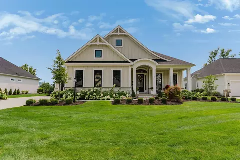 7940 Genova Dr, Galena, OH 43021