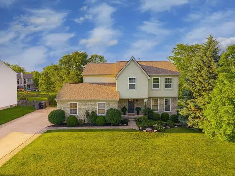 2265 Reeves Ave, Lewis Center, OH 43035