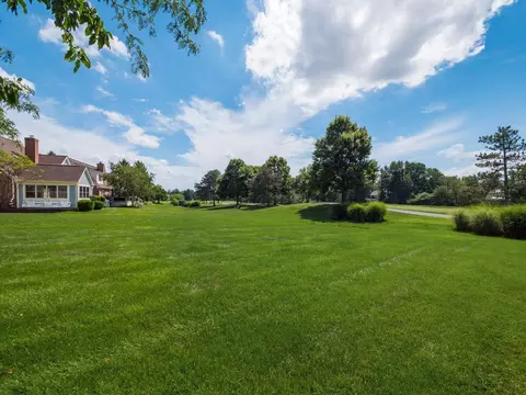 Exterior - 9155 N Moors Pl N, Dublin, OH 43017 photo 14 of 18