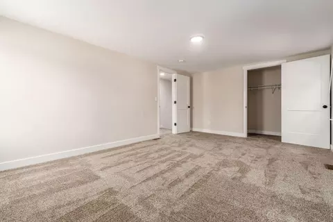 Bedroom - 556 N Pickaway St, Circleville, OH 43113 photo 5 of 8