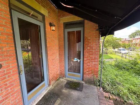 Exterior - 29-31 Smith Pl, Columbus, OH 43201 photo 19 of 21