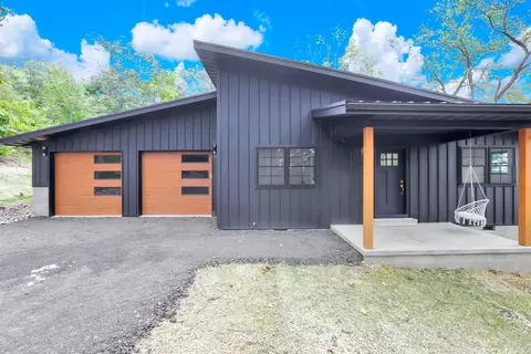 1438 Ragged Ridge Rd, Frankfort, OH 45628