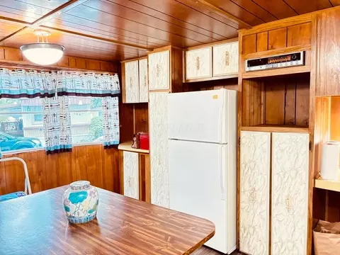 Kitchen - 210 Cedar St #151, Pataskala, OH 43062 photo 5 of 5