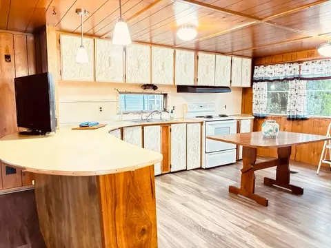 Kitchen - 210 Cedar St #151, Pataskala, OH 43062 photo 3 of 5
