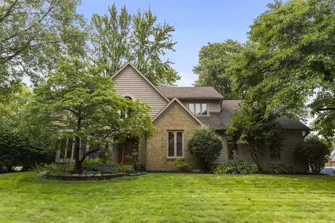 1235 Crooked Tree Ct, Westerville, OH 43081