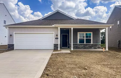 129 Appleseed Way, Mount Vernon, OH 43050