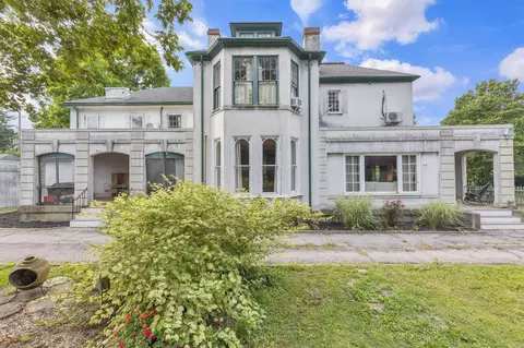 553 Mount Vernon Rd, Newark, OH 43055