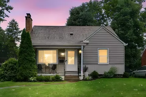 3015 Oaklawn St, Columbus, OH 43224