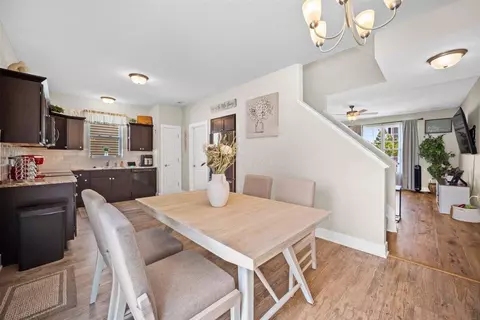 Dining - 153 Paramus Ave, Newark, OH 43055 photo 2 of 3