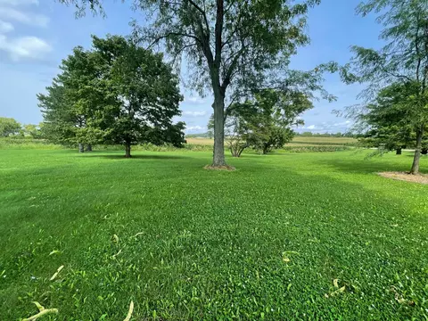 Exterior - 19465 Winchester Rd, Circleville, OH 43113 photo 6 of 10